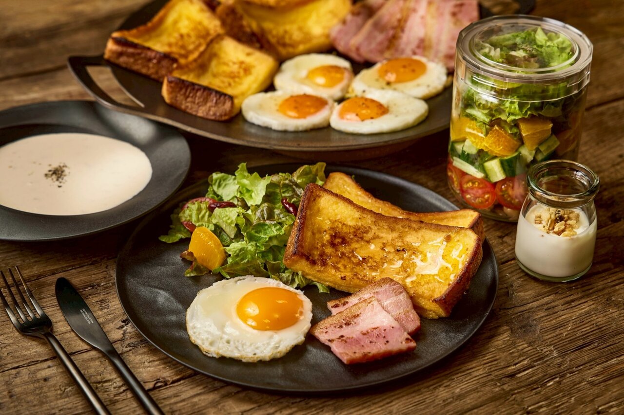 GRAX breakfast