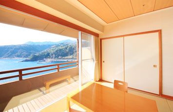 赤沢の豊かな自然を感じ、心からの寛ぎを